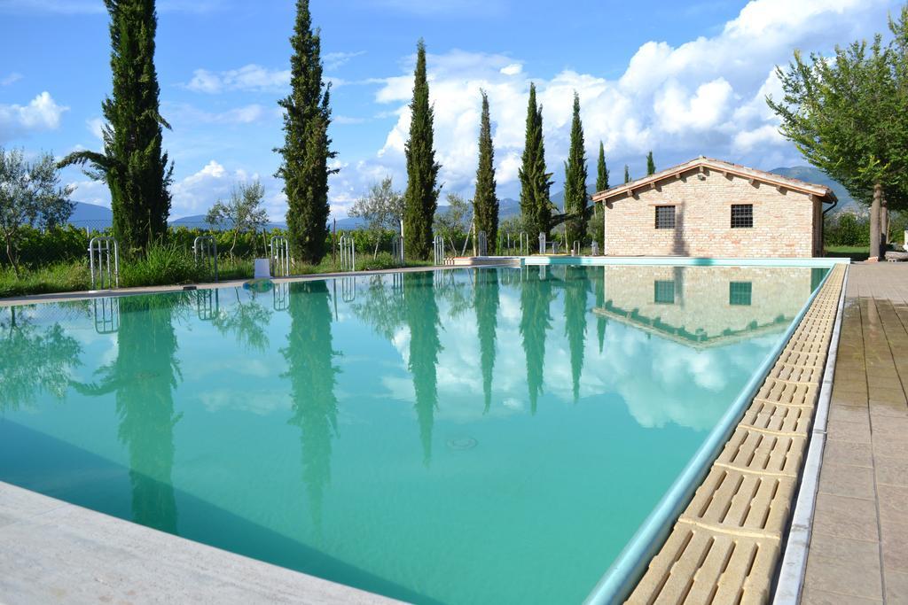 Agriturismo Villaggio Green Монтефалко Екстериор снимка