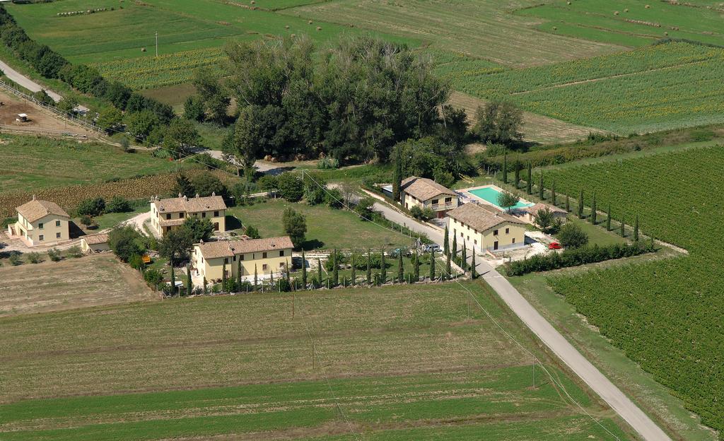 Agriturismo Villaggio Green Монтефалко Екстериор снимка