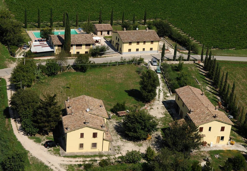 Agriturismo Villaggio Green Монтефалко Екстериор снимка
